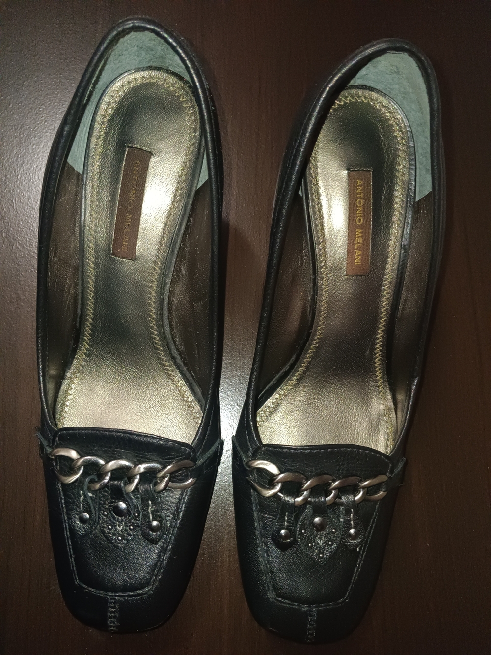 ANTONIO MELANI Black Leather Chain-Trim Loafers